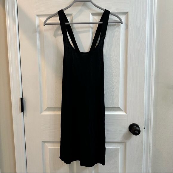 Urban Outfitters Silence + Noise Plain Black Cross Back Pinafore Mini Dress sz S - Picture 1 of 9